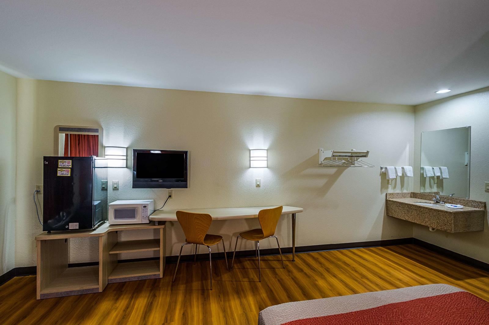 Motel 6 Urbana — foto 2